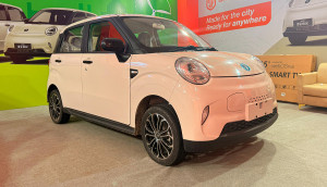 Jinpeng Lingbox EC01 Electric Compact Hatchback Launched in Nepal Jinpeng Lingbox EC01 Electric Compact Hatchback Launched in Nepal