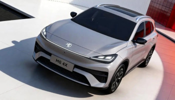 MG Unveils Electric MG4X Compact SUV with Semi-Solid Battery Technology