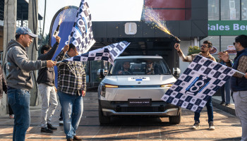 Nammi Electric Vehicles Reach 100-Unit Mark in Chitwan