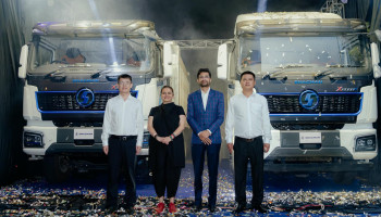 Shacman X5000e Electric Prime Mover and Tipper Launched in Nepal