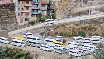 Nepal Imports EVs Worth Nearly Rs 19 Billion from China via Tatopani Border