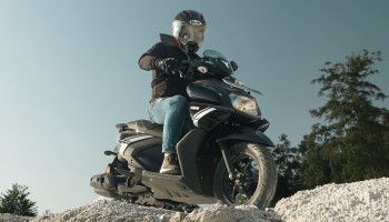 Yamaha RayZR 125 Fi Hybrid: Redefining Value in Nepal’s 125cc Scooter Segment