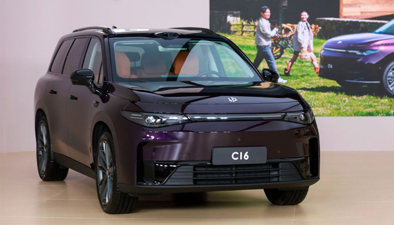 Leapmotor Unveils Updated C16 Electric SUV in China with New Powertrains and Features