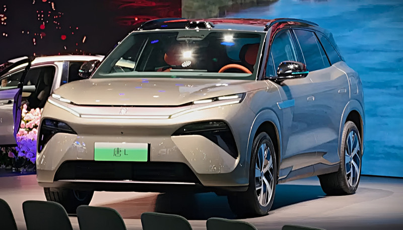 BYD Reveals 2026 Atto 8 With Major Design and Tech Upgrades