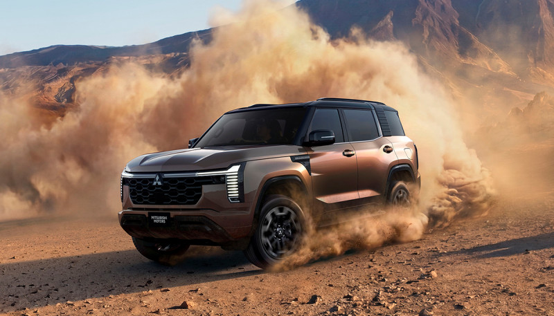 Mitsubishi Unveils All-New Pajero, Bringing Back the Iconic 4WD