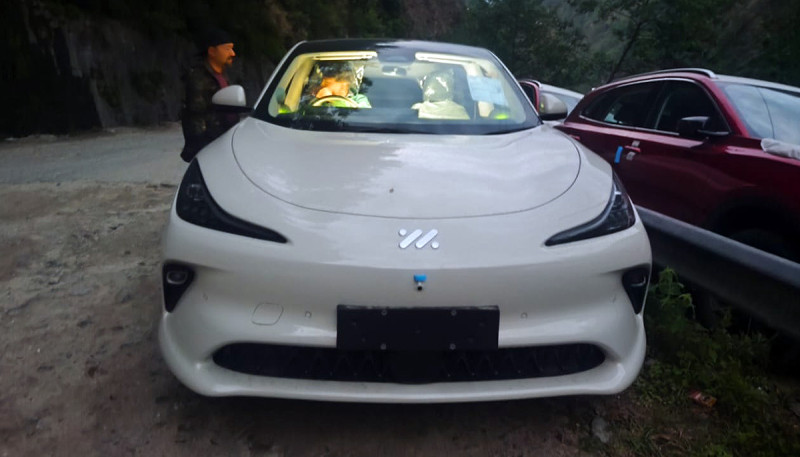 IM Motors’ IM6 Spotted at Nepal Border, Set to Make Its Local Debut Soon