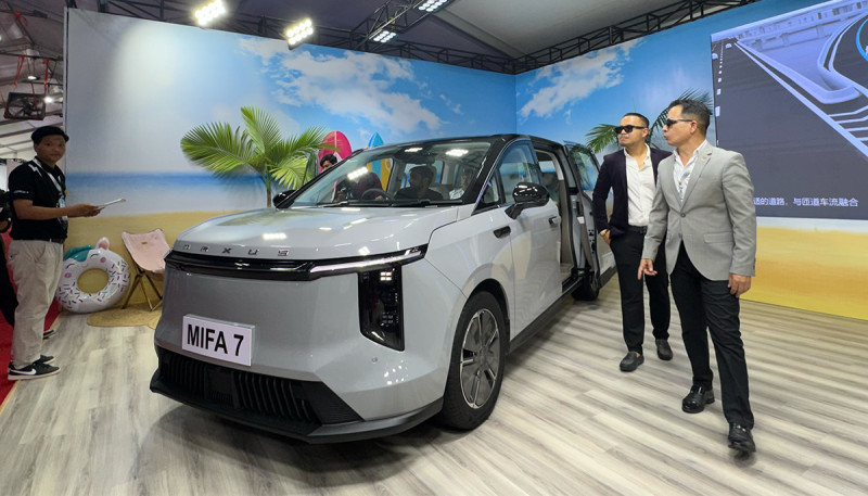 MAXUS MIFA 7 Electric MPV Launched in Nepal at Rs 1.25 Cr with Expo Discount