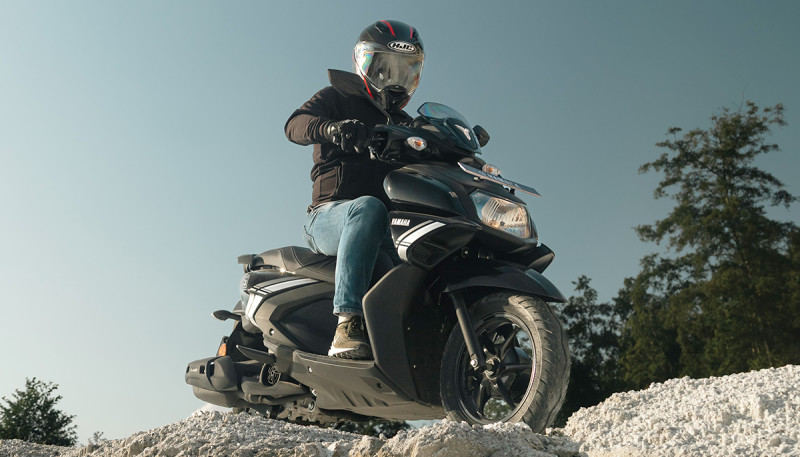 Yamaha RayZR 125 Fi Hybrid: Redefining Value in Nepal’s 125cc Scooter Segment