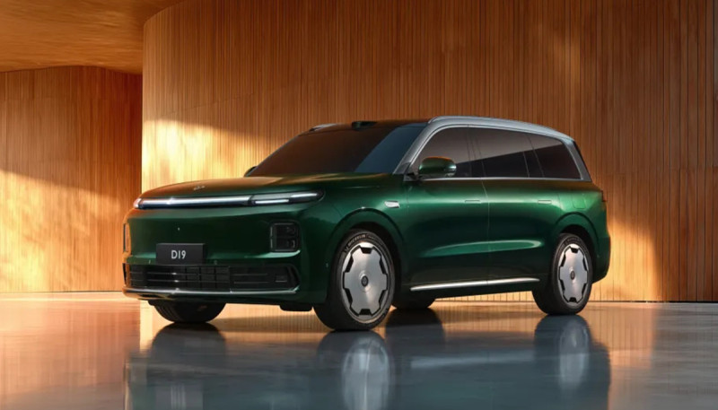 Leapmotor D19: Flagship Electric SUV with Up to 720 km Range and Onboard Oxygen Generator