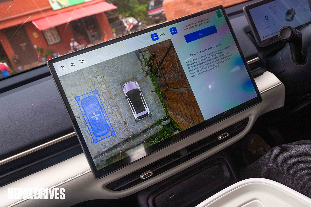 Arcfox-T1-Review-Price-Nepal-Interior-4-1791531413.jpg