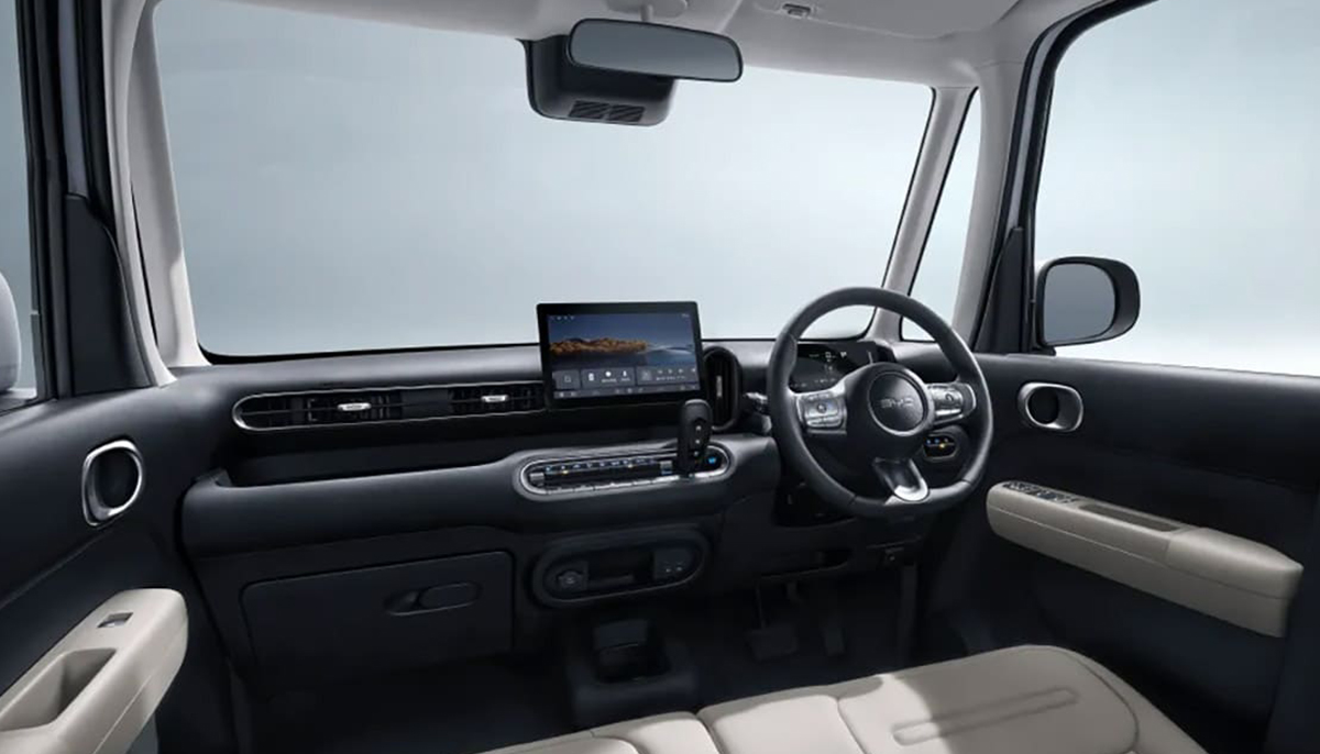 BYD-Racco-Kei-Car-Japan-Interior-1785403063.jpg