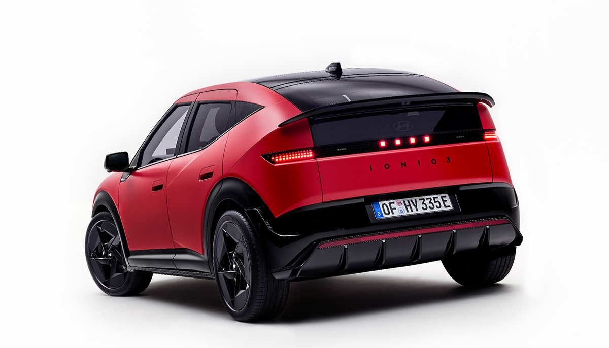 Hyundai-Ioniq-3-2-1776750008.jpg