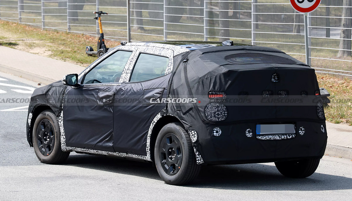 Hyundai-upcoming-EV-Ioniq2-Ioniq3-Prototype-2-1756274818.jpg