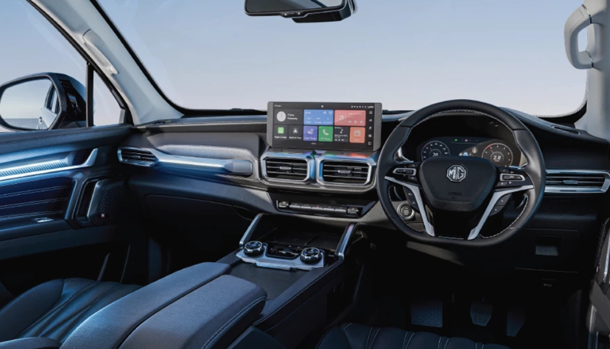 MG-Majestor-India-Interior-1779881184.jpg