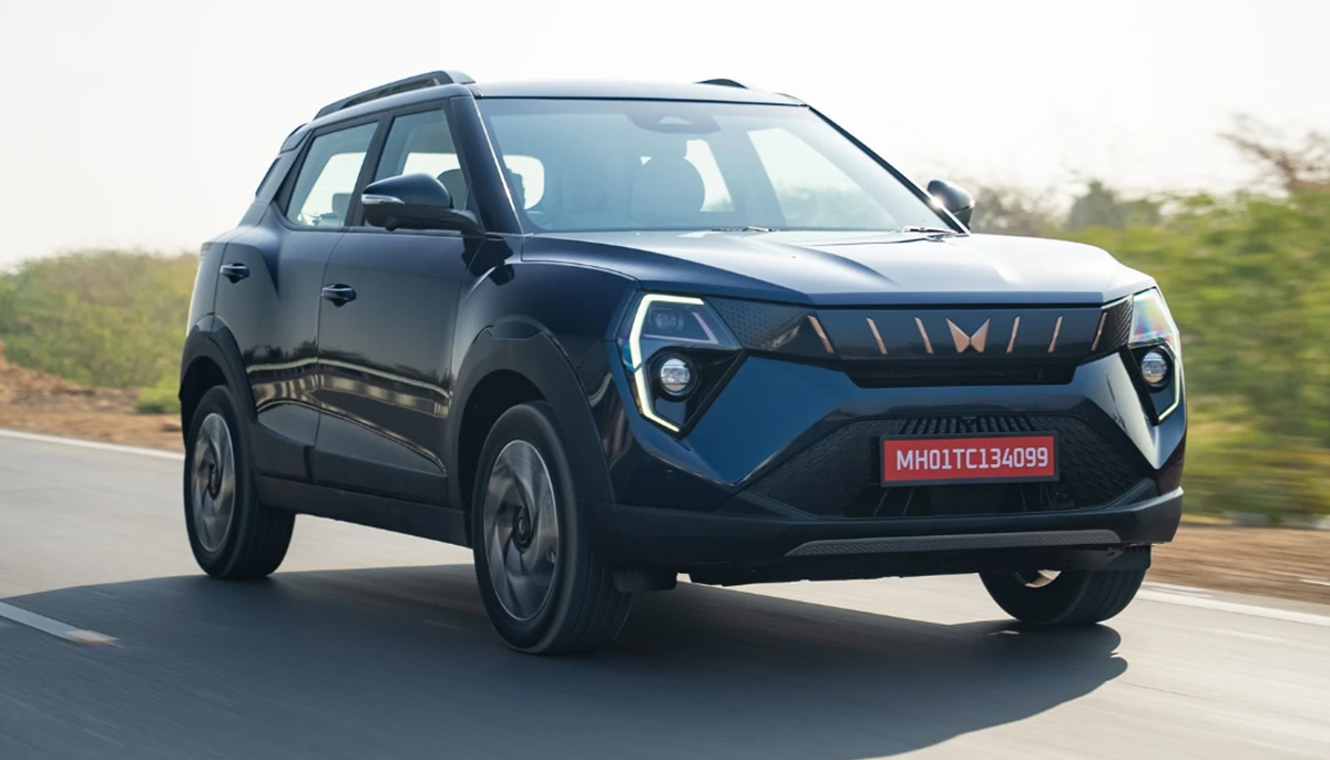 Mahindra-XUV-3XO-EV-2-1767765451.jpg