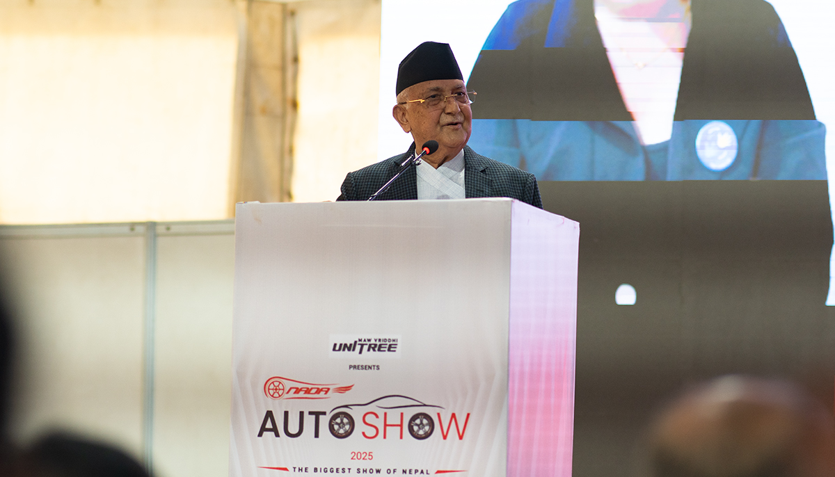 PM-KP-Sharma-Oli-nada-auto-show-2025-1755588416.jpg