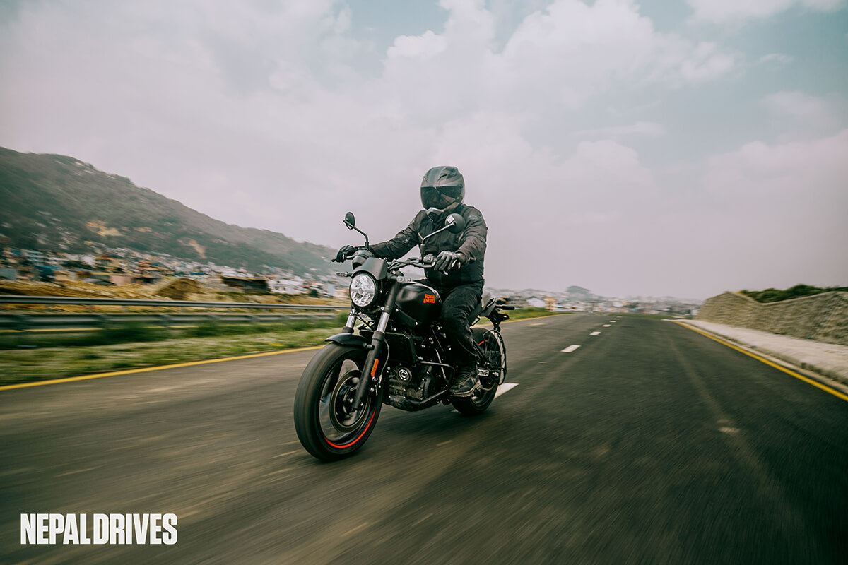 Royal-Enfield-Guerrilla-450-Nepal-Review-Price-5-1789454416.jpg