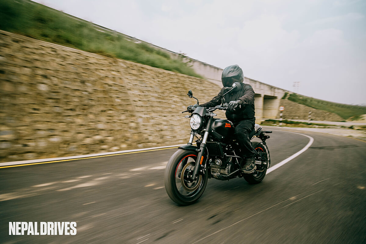 Royal-Enfield-Guerrilla-450-Nepal-Review-Price-6-1789454376.jpg