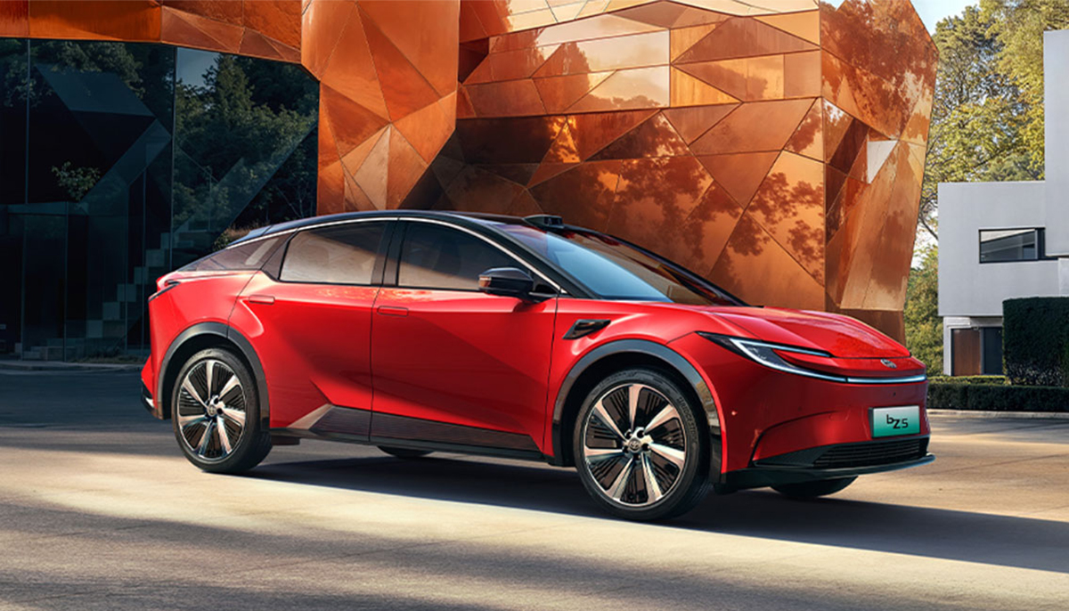 Toyota-bZ5-BYD-blade-Battery-EV-China-4-1749628410.jpg