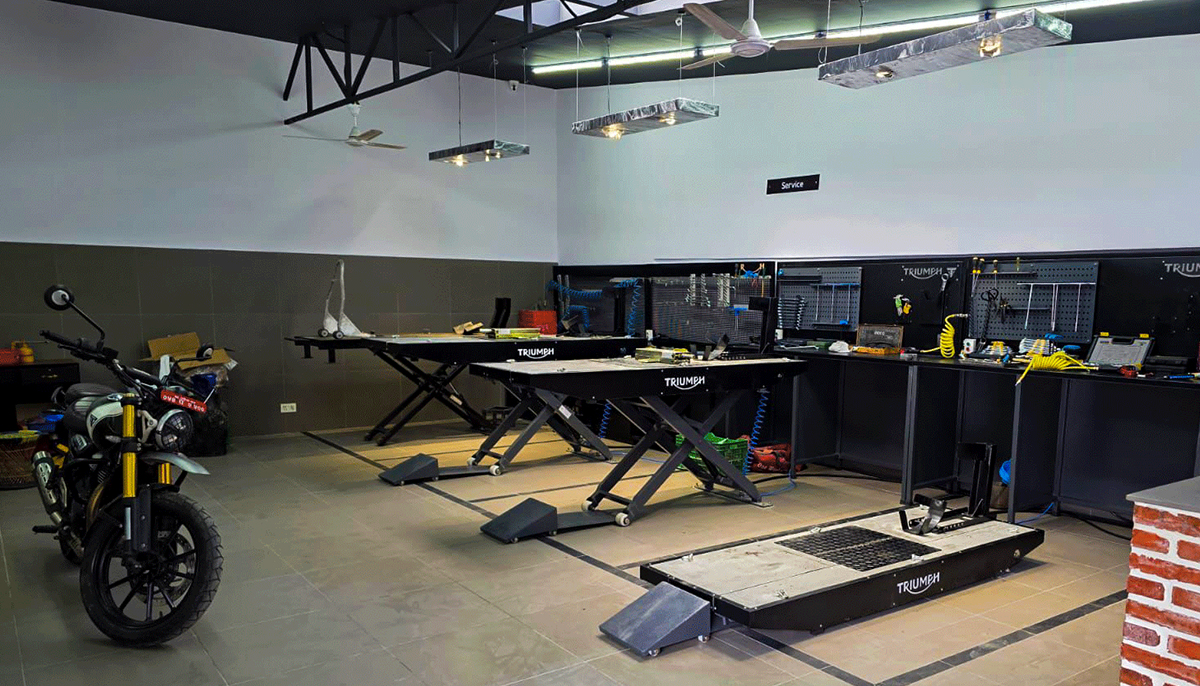 triumph-service-centre-lalitpur-2-1768801677.jpg
