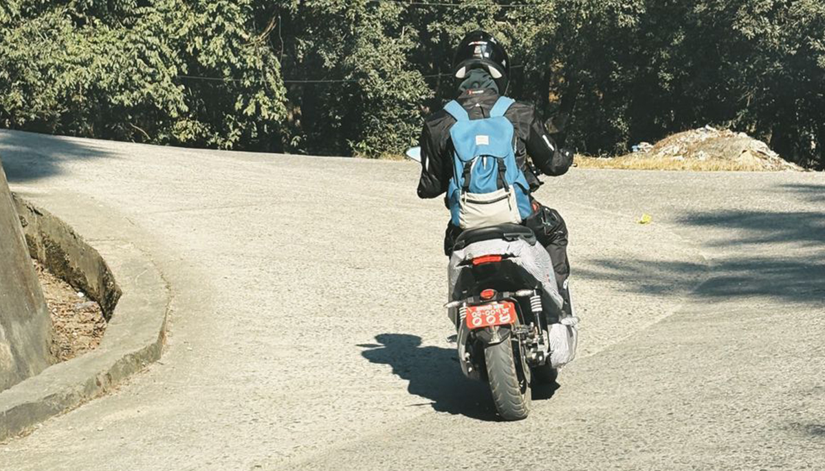 yatri-p2-electric-scooter-spotted-nepal-2-1767273210.jpg